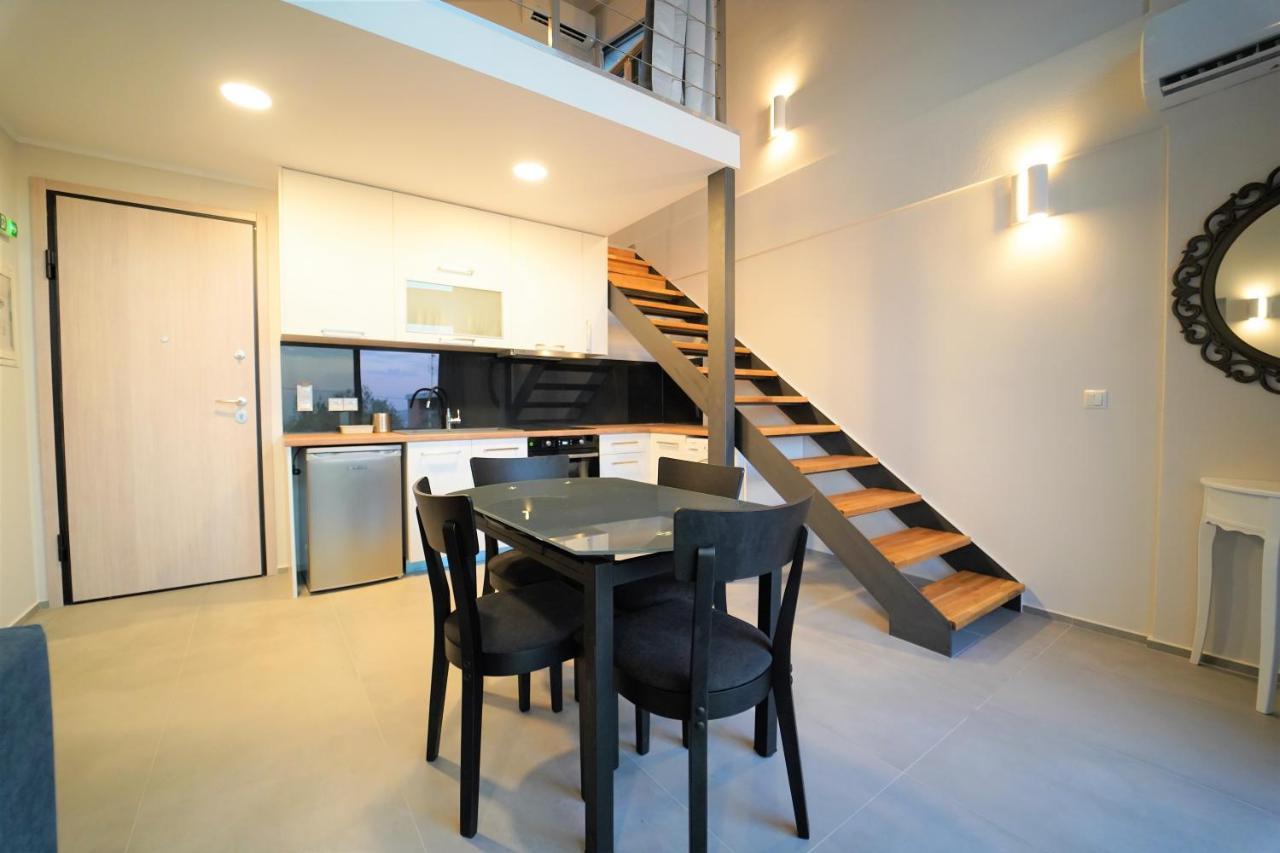Moonlight Suites Parga Exteriör bild