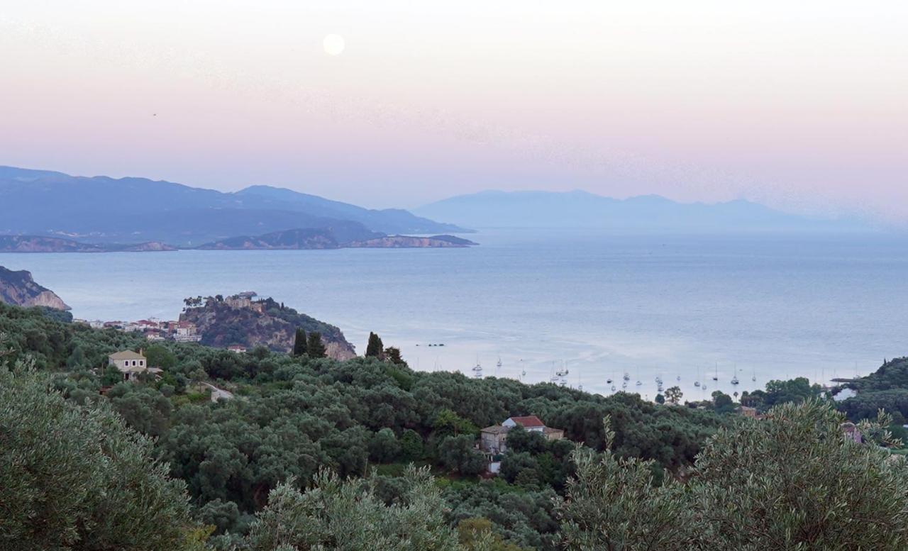 Moonlight Suites Parga Exteriör bild