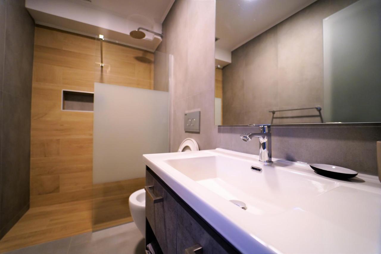 Moonlight Suites Parga Exteriör bild