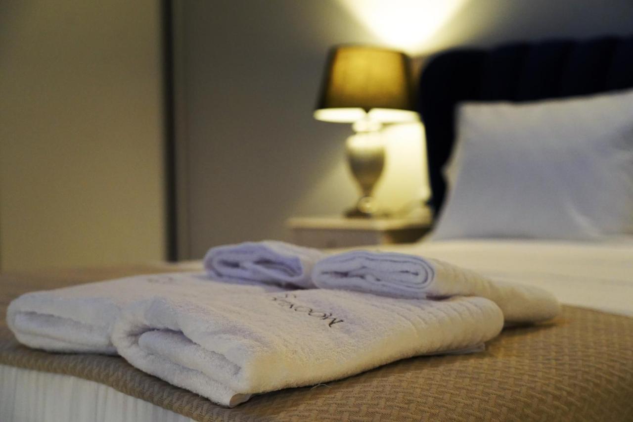 Moonlight Suites Parga Exteriör bild