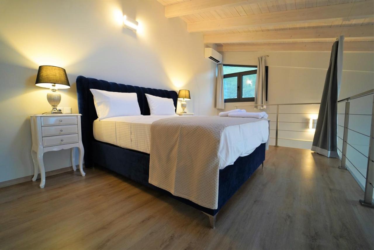Moonlight Suites Parga Exteriör bild