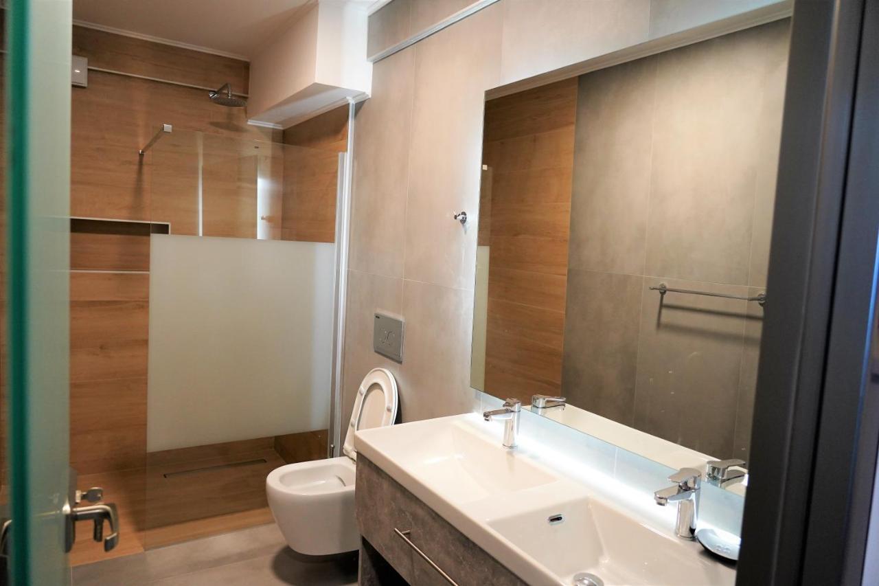 Moonlight Suites Parga Exteriör bild