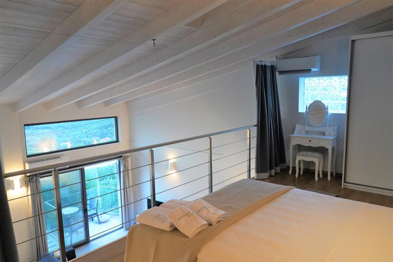 Moonlight Suites Parga Exteriör bild