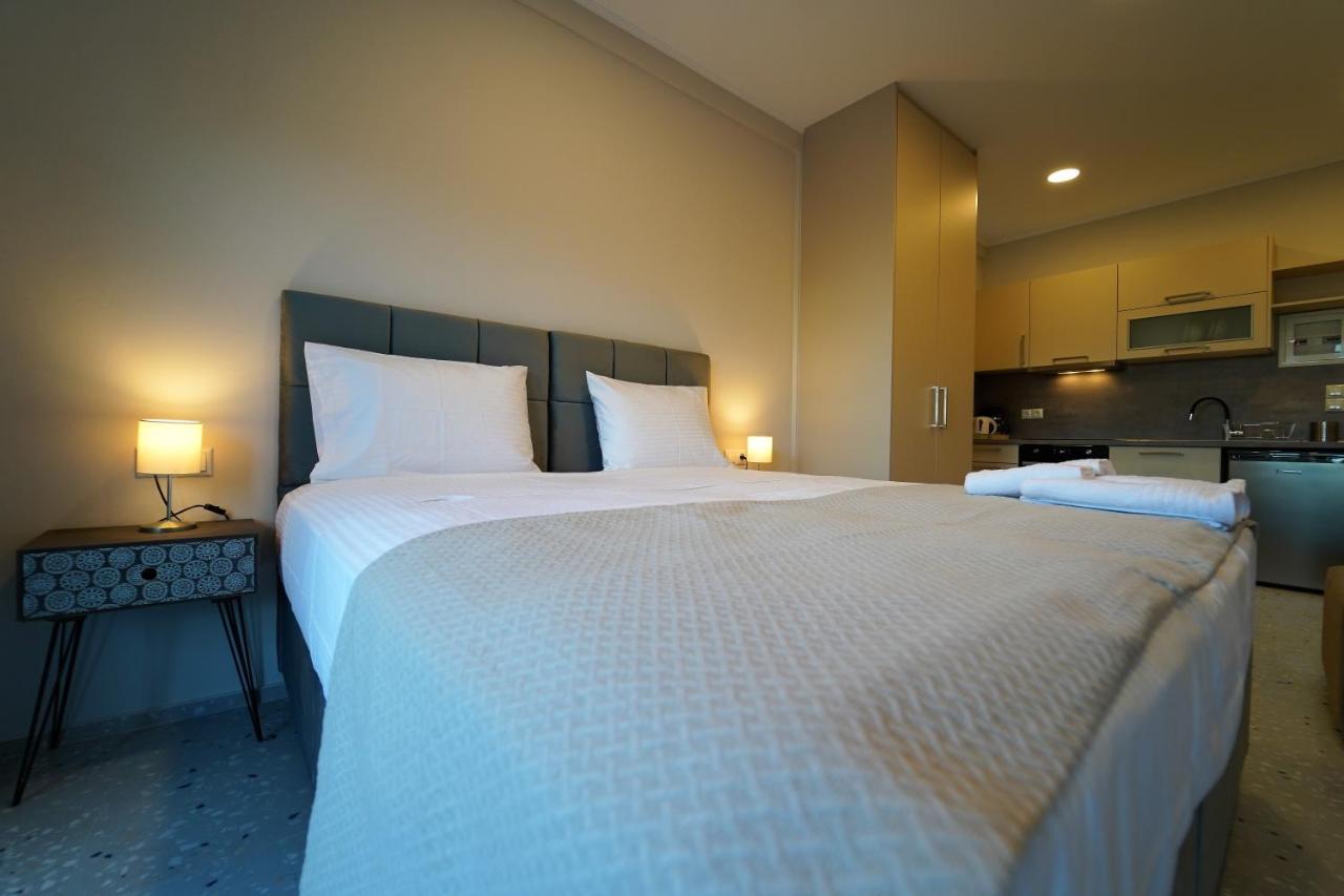 Moonlight Suites Parga Exteriör bild